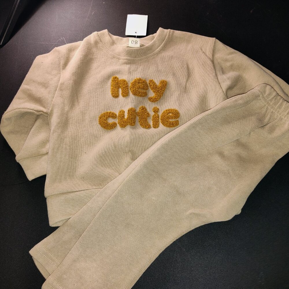 NEW Baby Cotton "HEY CUTIE" Pant Set